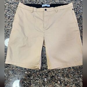 Old Navy Men's Khaki Shorts